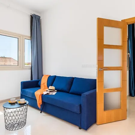 Infinity Almendro, Bbq, Heated Private Swimming Pool! *