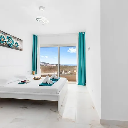 فيلة Infinity Almendro, Bbq, Heated Private Swimming Pool!